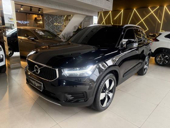 VOLVO XC40 2.0 T4 GASOLINA MOMENTUM GEARTRONIC VOLVO XC40 2.0 T4 GASOLINA MOMENTUM GEARTRONIC
